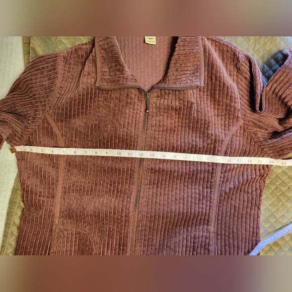 Woolrich Fleece Jacket Women Large Burgundy Corduroy Texture Full Zip jacket - Picture 5 of 7